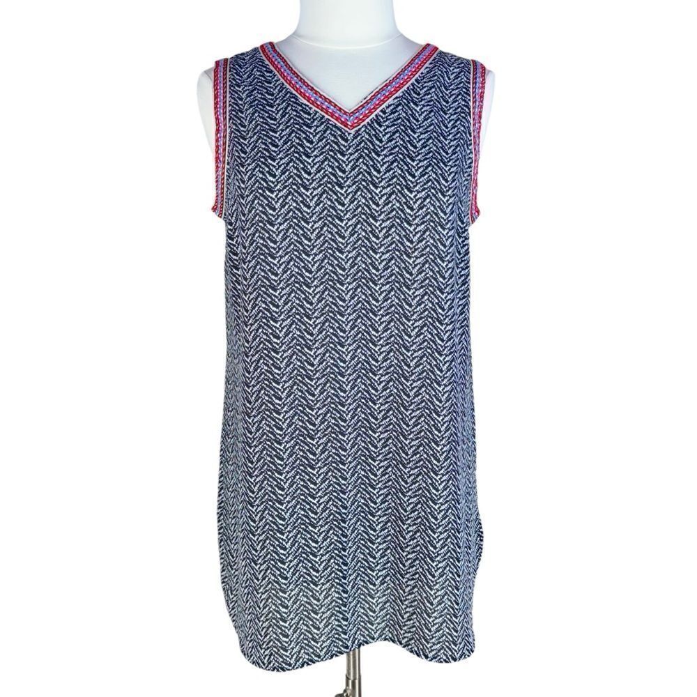 The Limited Embroidered Trim Tank Top Tunic Length Black & White Chevron M